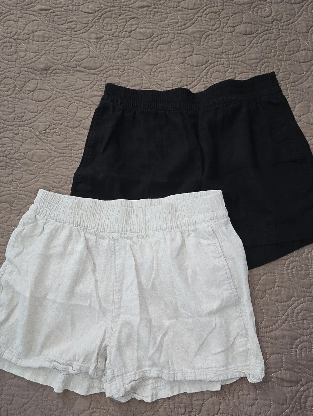 Old Navy - High-Waisted Linen-Blend Shorts Bundle